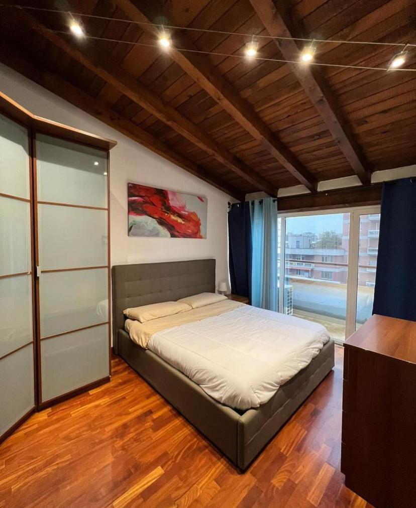 Civico288-romantic Attic Near Ieo-bocconi-f Prada Appartement
